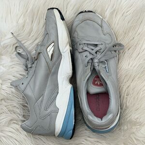 Adidas Falcon Sneakers Grey and Blue Leather Sneakers Women’s Shoes Size 10